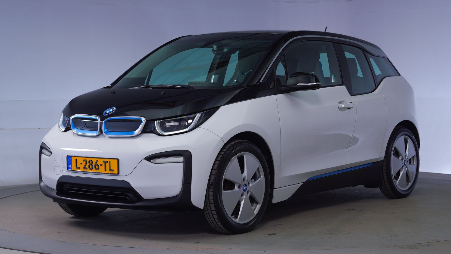 BMW i3 MPV 2018 L-286-TL 1