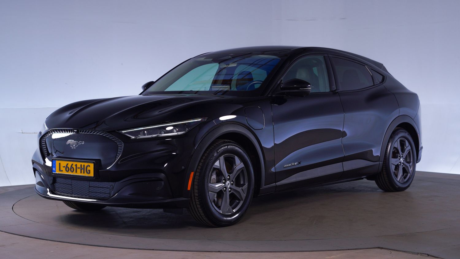 Ford Mustang Mach-E SUV / Terreinwagen 2021 L-661-HG 1
