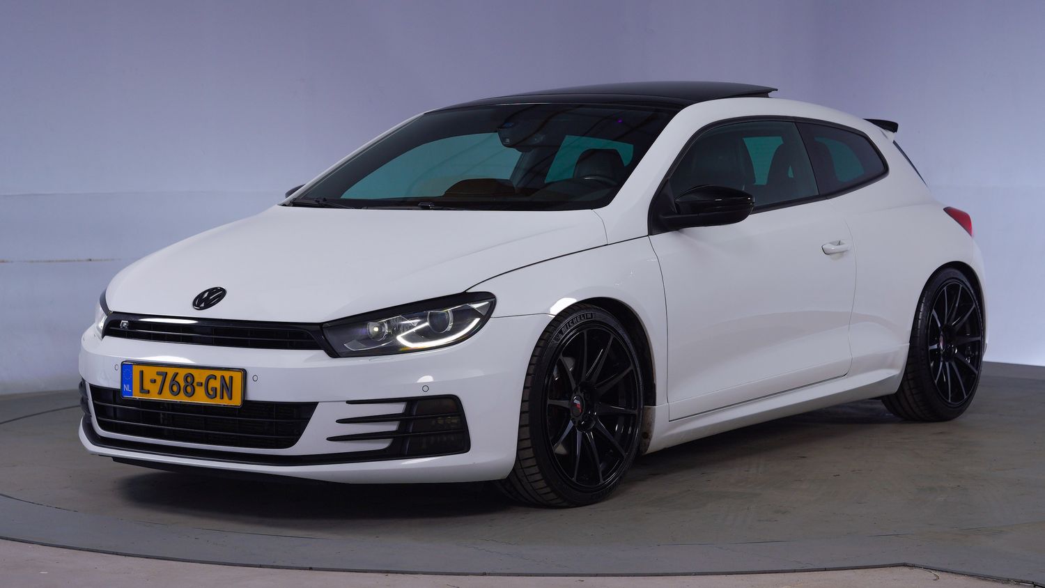 Volkswagen Scirocco Hatchback 2015 L-768-GN 1