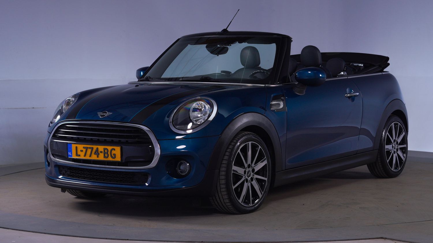 Mini Cabrio Cabriolet 2020 L-774-BG 1