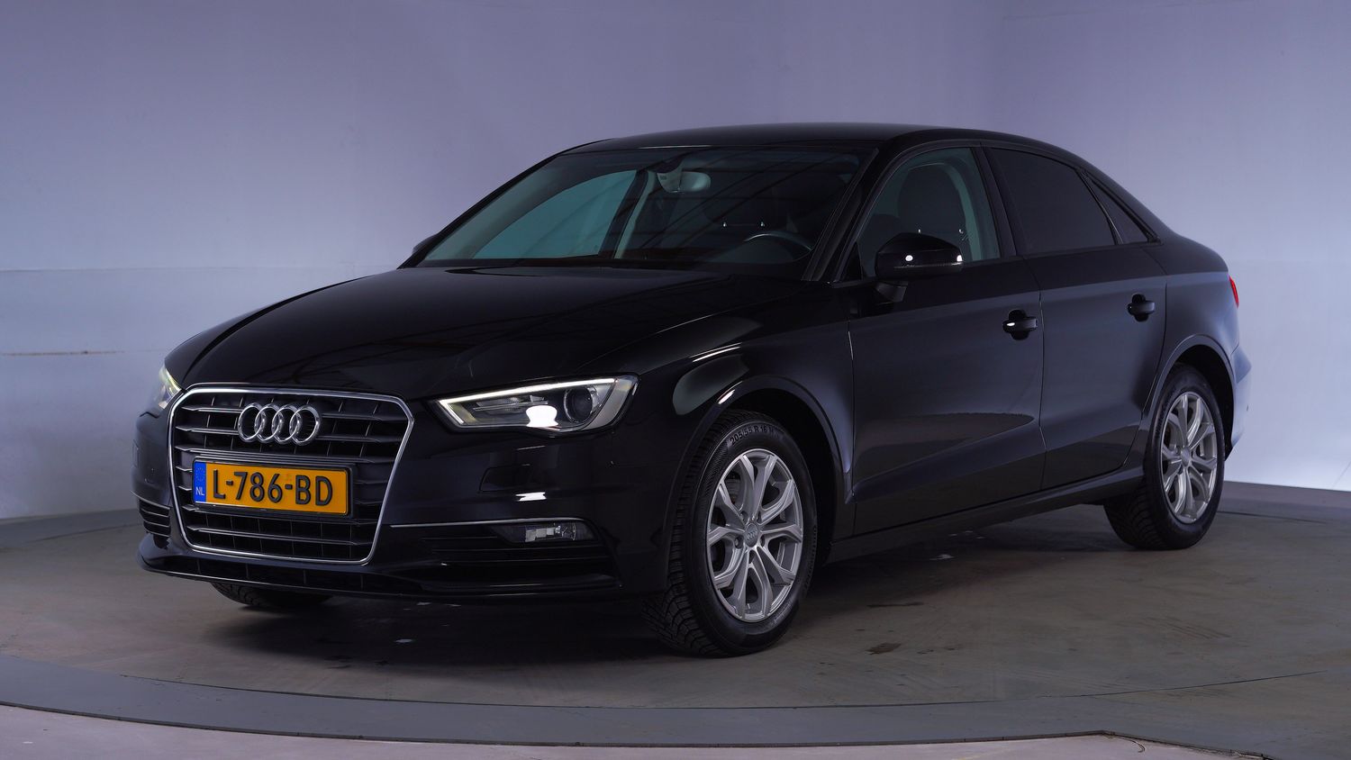 Audi A3 Sedan 2015 L-786-BD 1