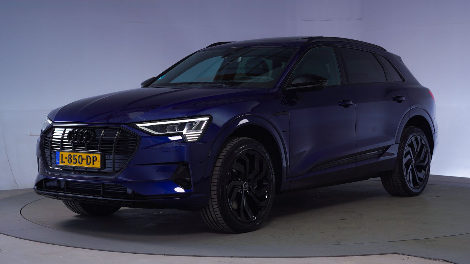 Audi E-Tron SUV / Terreinwagen 2020 L-850-DP 1