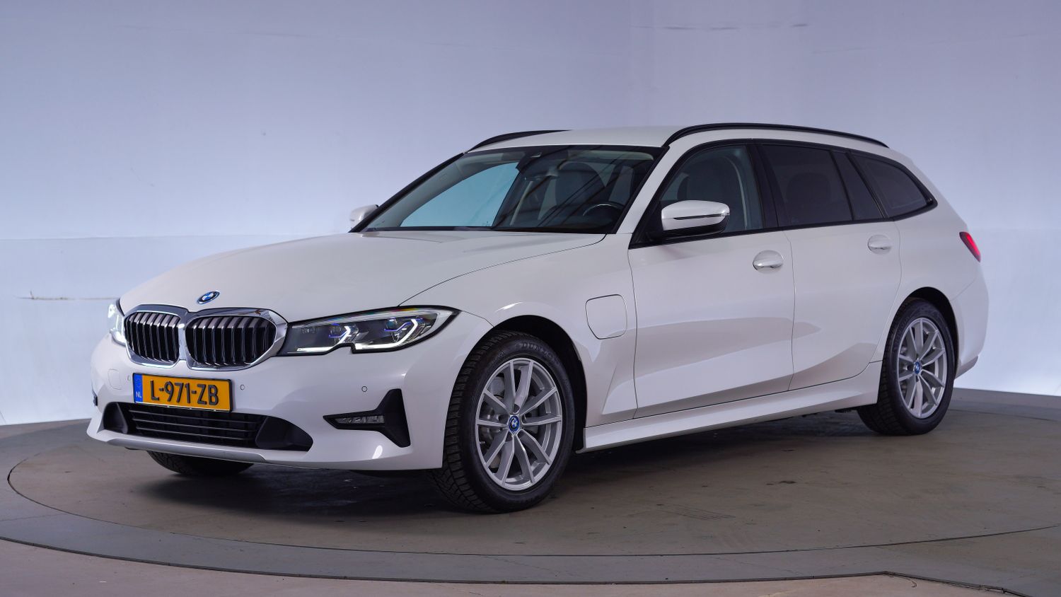 BMW 3-serie Station 2021 L-971-ZB 1