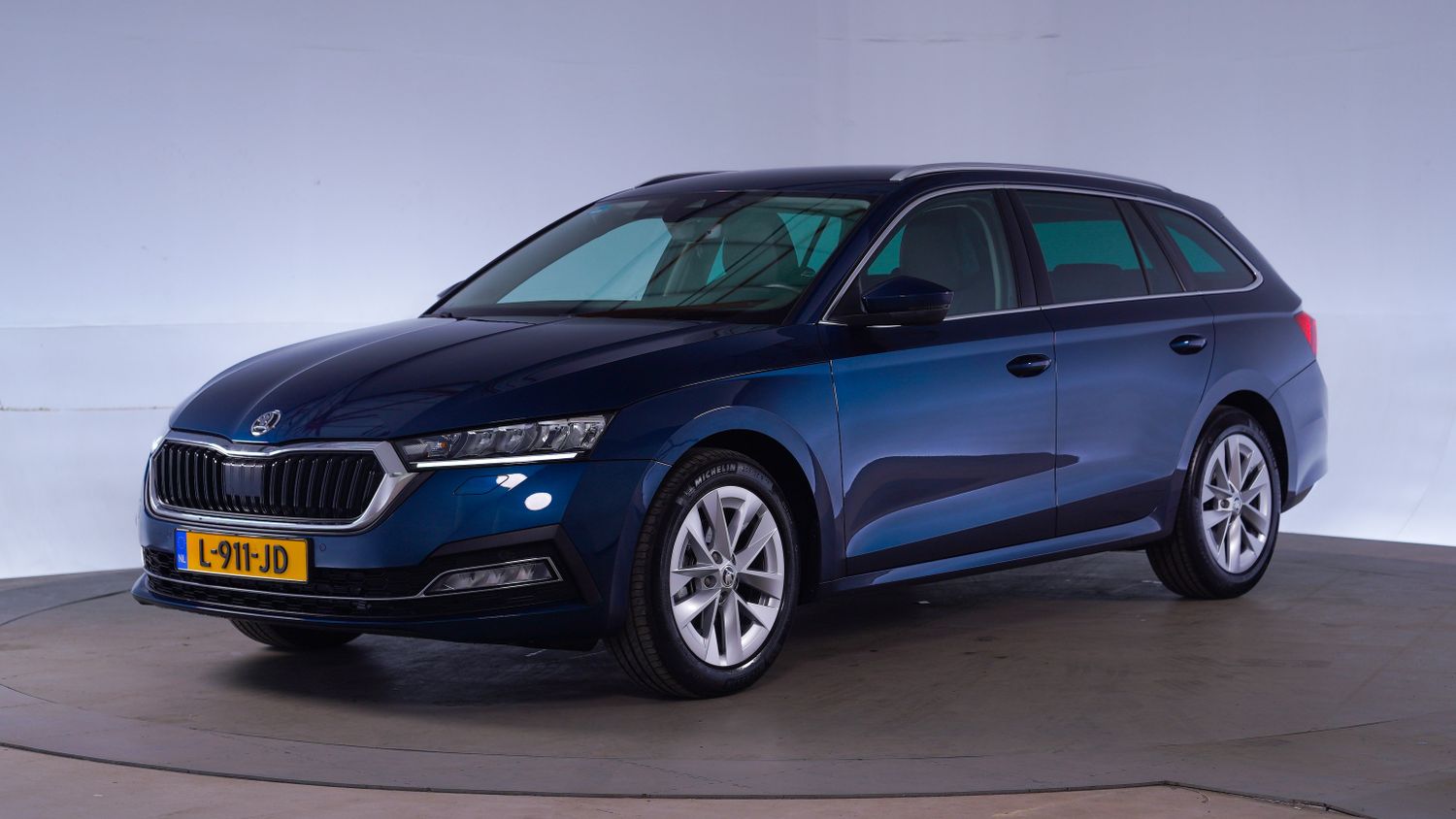 Skoda Octavia Station 2021 L-911-JD 1