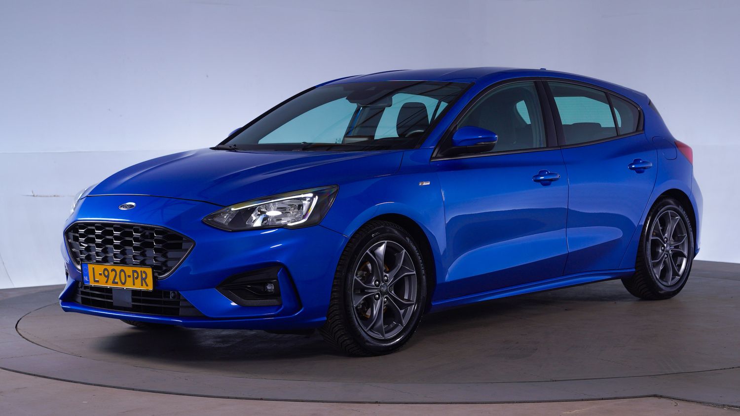 Ford Focus Hatchback 2020 L-920-PR 1