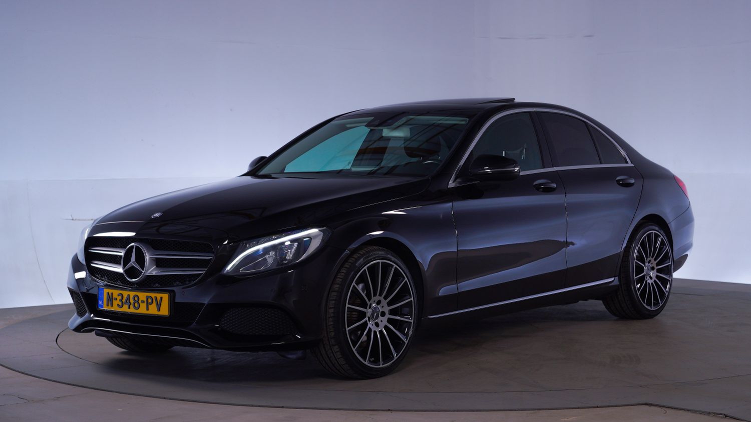 Mercedes-Benz C-klasse Sedan 2016 N-348-PV 1