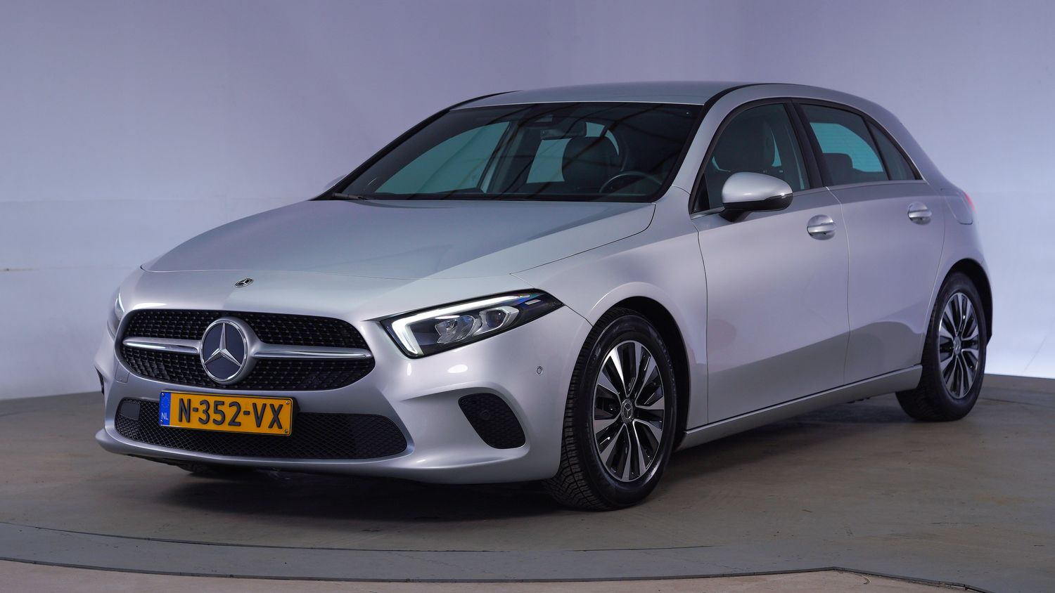 Mercedes-Benz A-klasse Hatchback 2022 N-352-VX 1