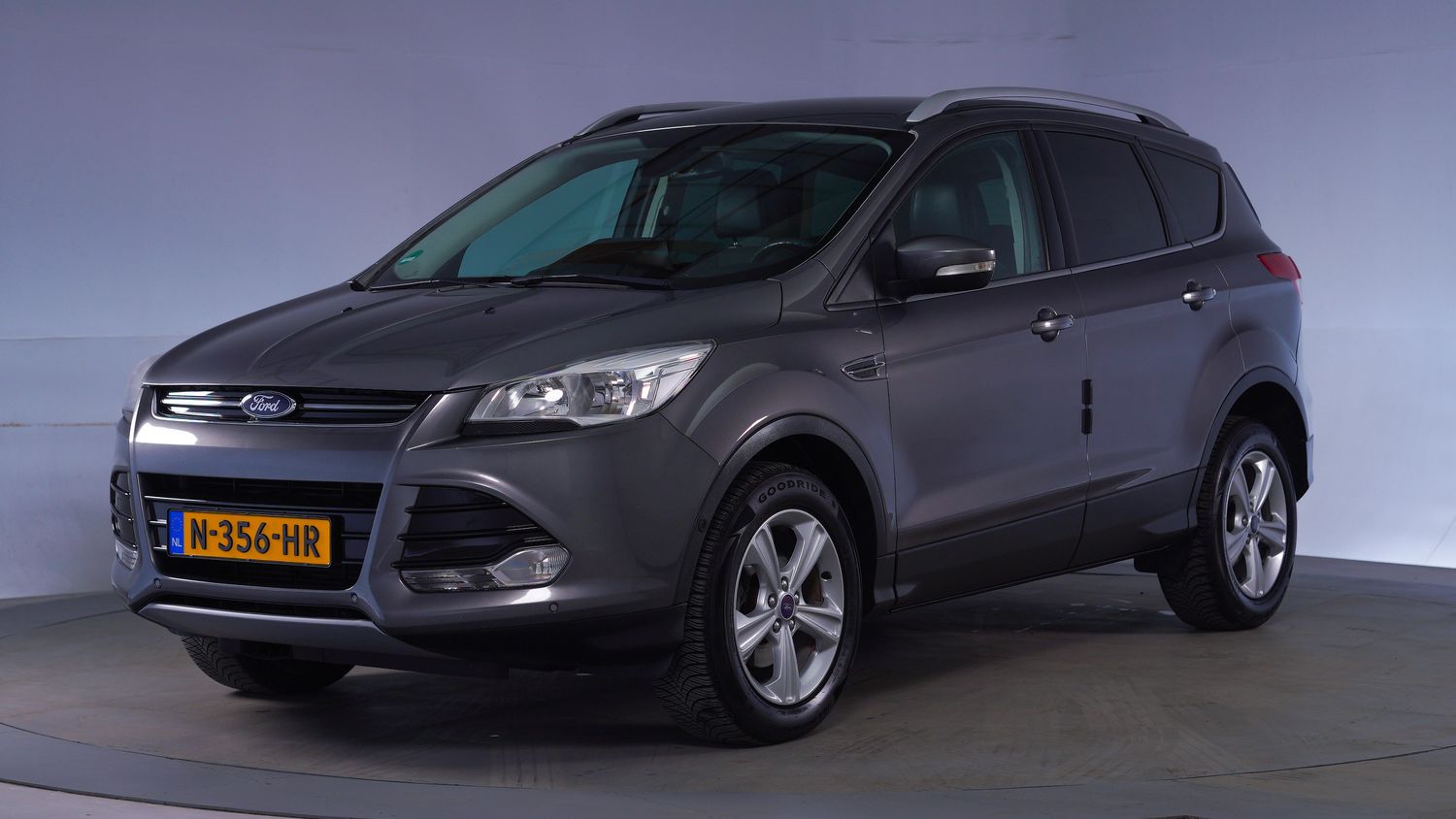 Ford Kuga MPV 2013 N-356-HR 1