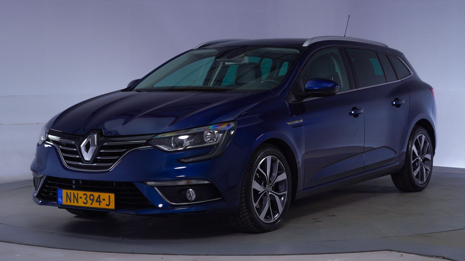 Renault Mégane Station 2017 NN-394-J 1