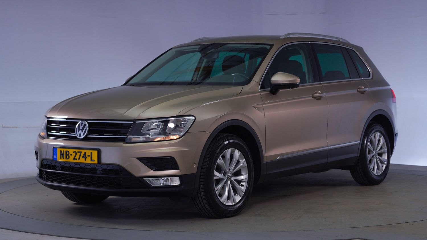 Volkswagen Tiguan SUV / Terreinwagen 2017 NB-274-L 1