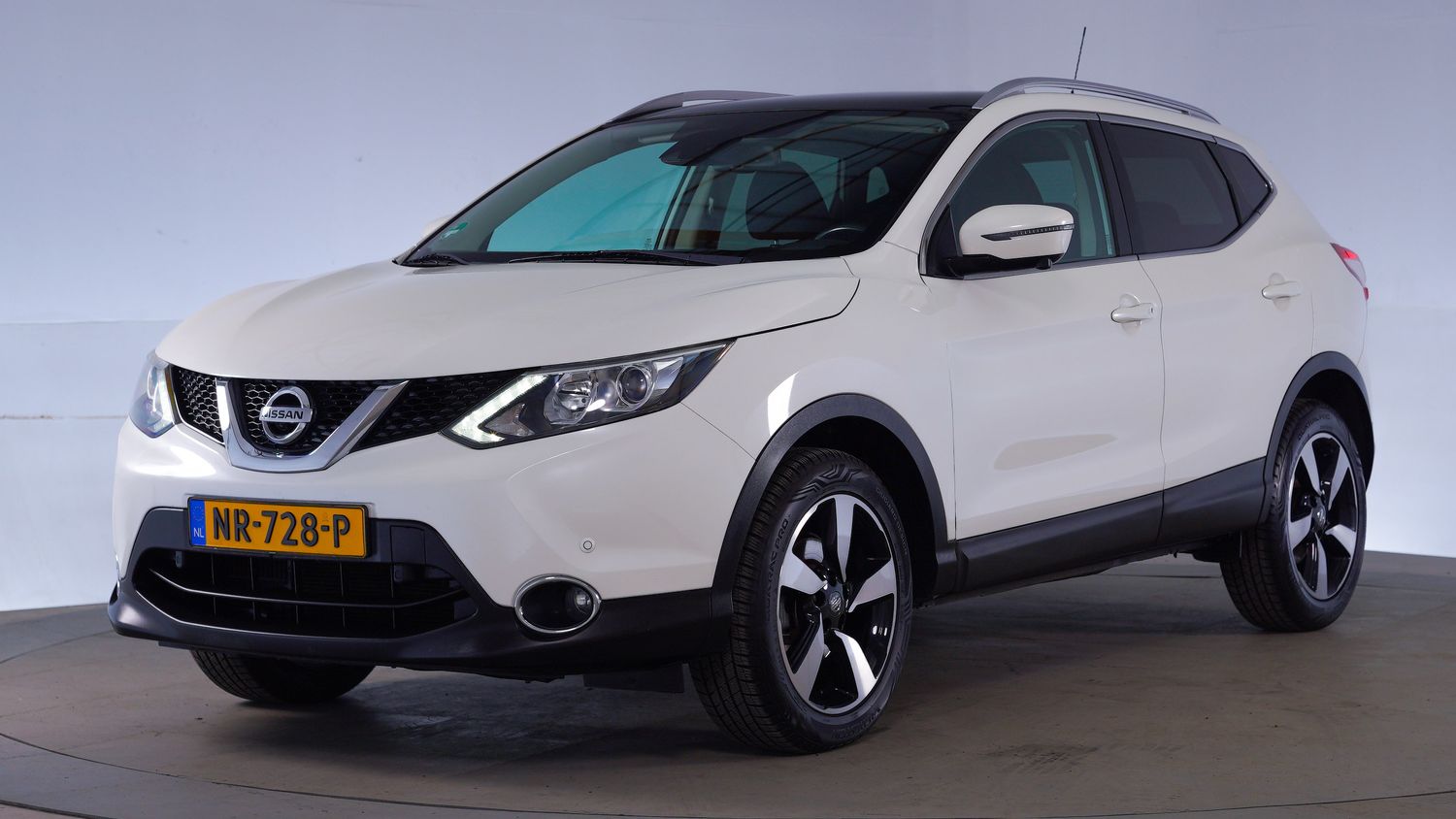 Nissan Qashqai SUV / Terreinwagen 2017 NR-728-P 1