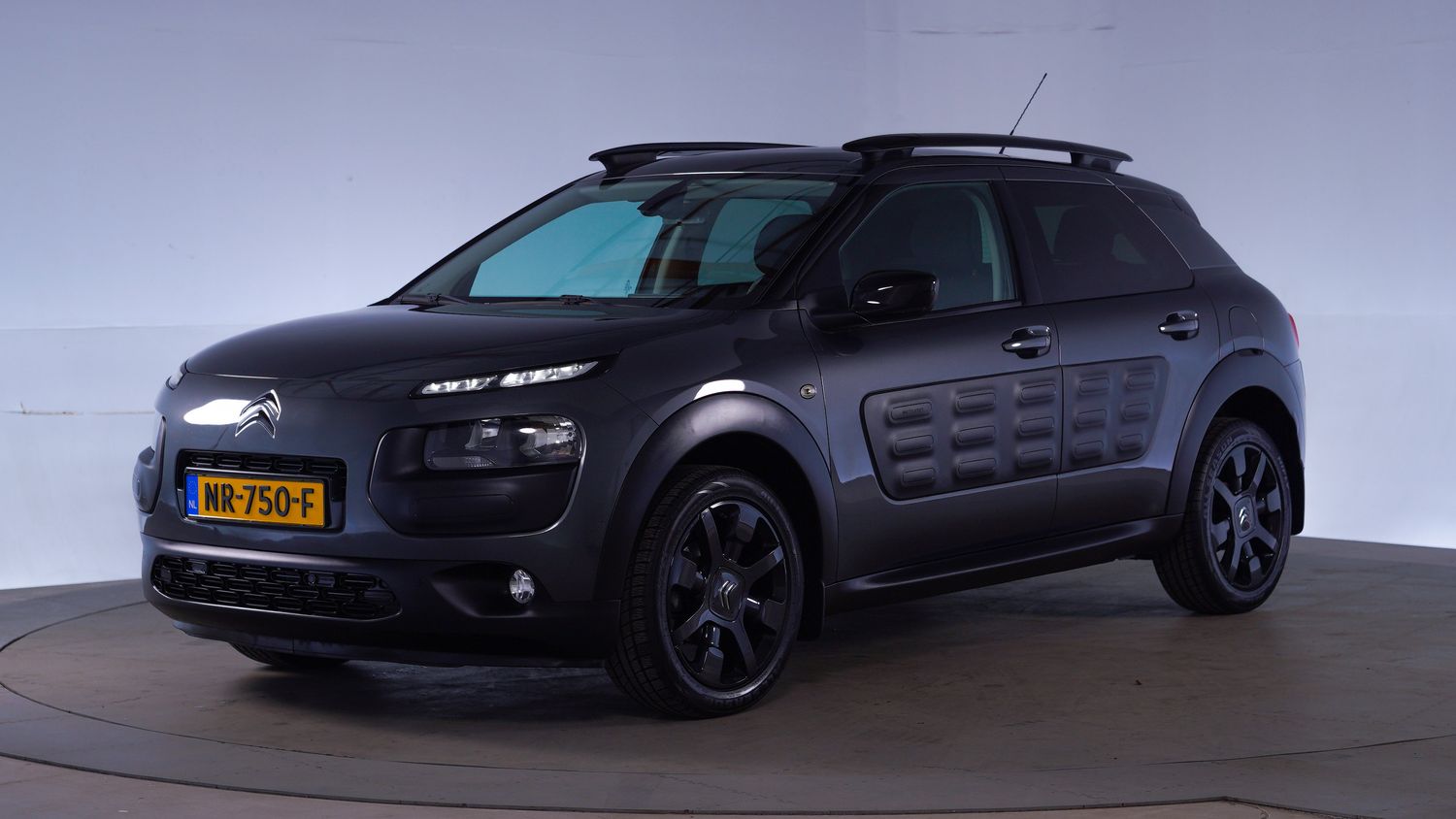 Citroen C4 Cactus SUV / Terreinwagen 2017 NR-750-F 1