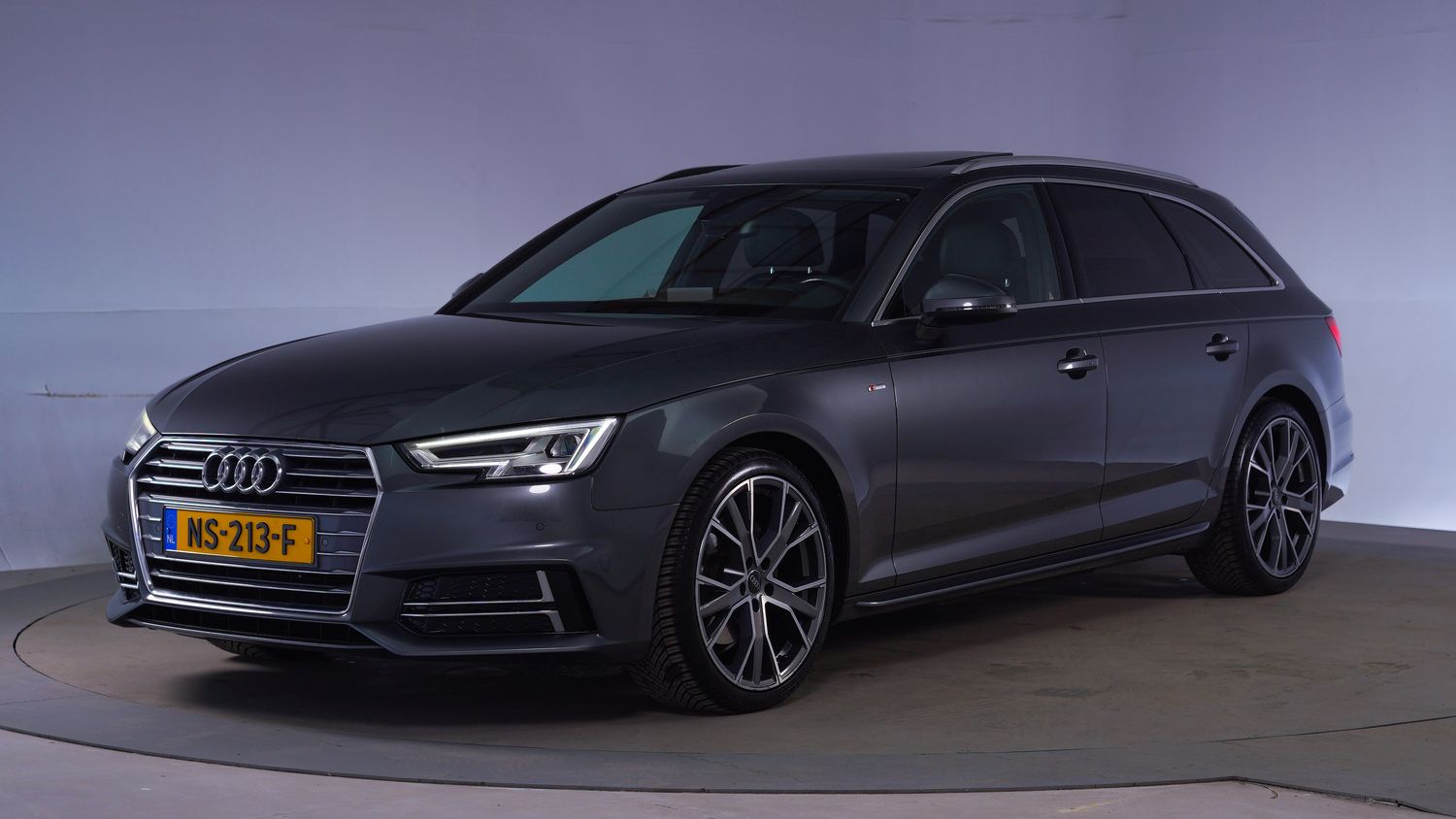 Audi A4 Station 2017 NS-213-F 1