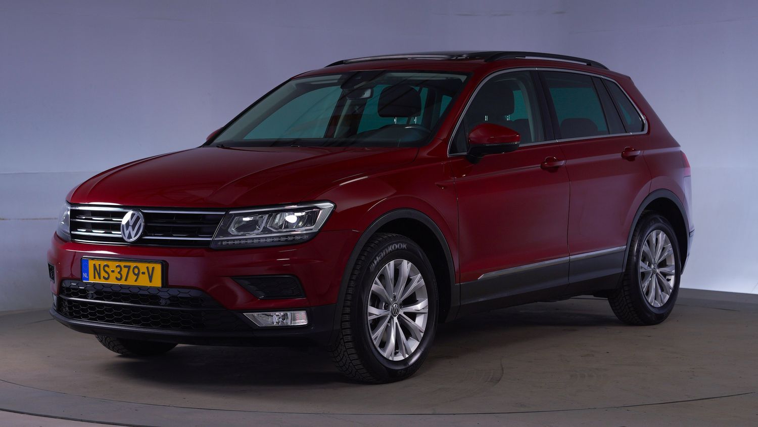 Volkswagen Tiguan SUV / Terreinwagen 2017 NS-379-V 1