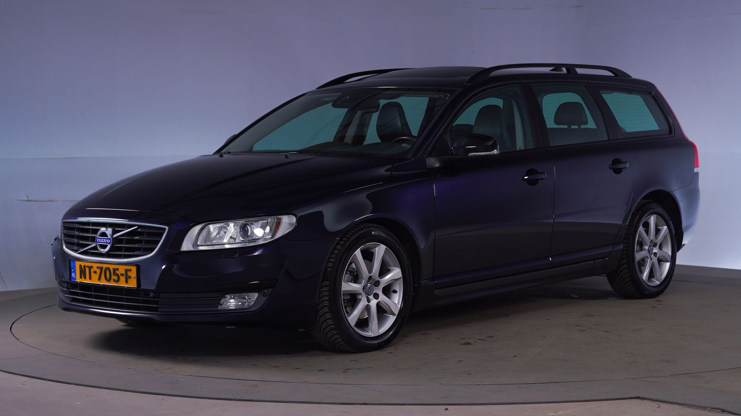 Volvo V70 Station 2016 NT-705-F 1