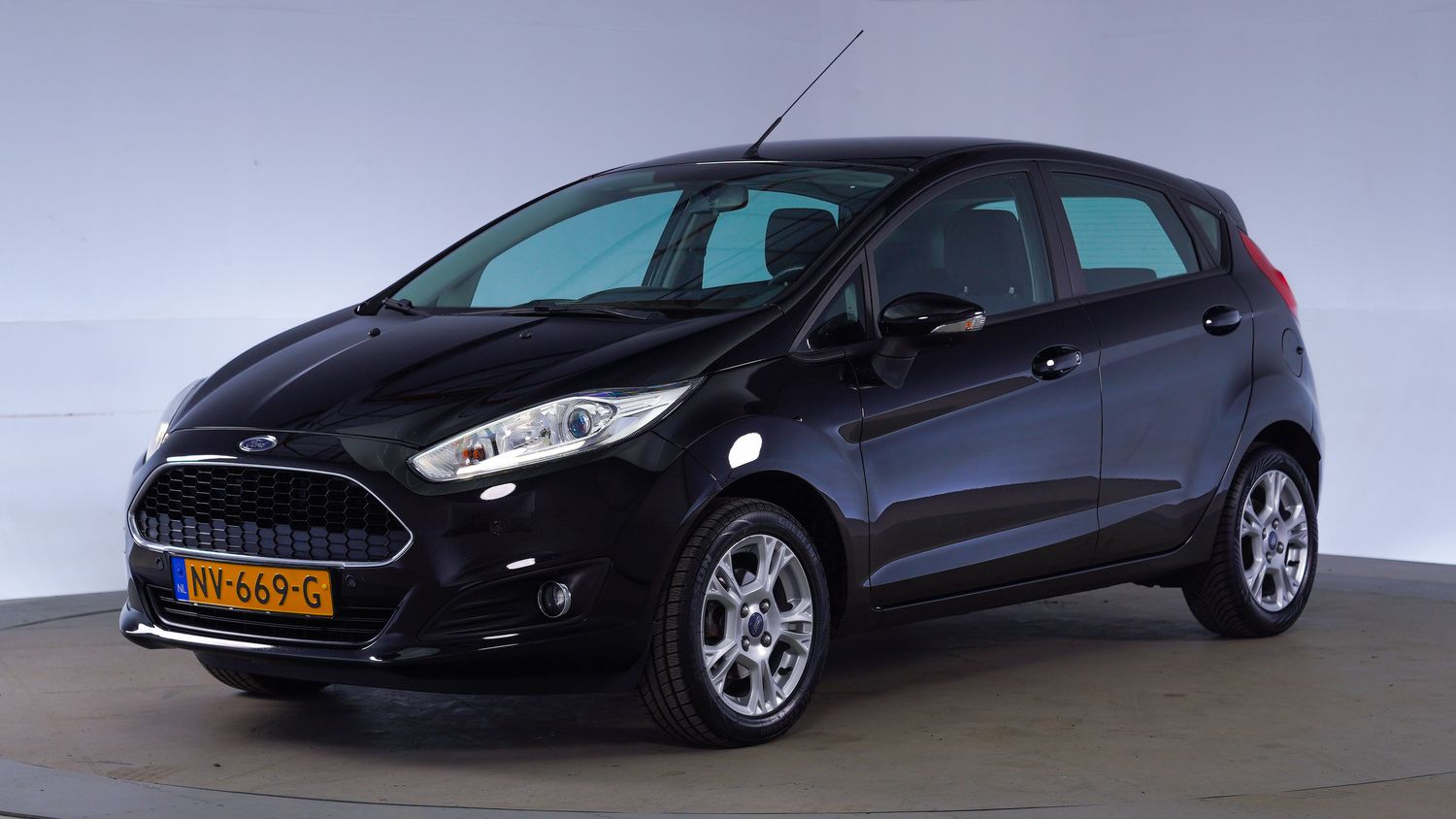 Ford Fiesta Hatchback 2017 NV-669-G 1