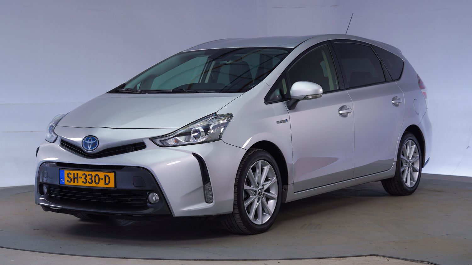 Toyota Prius+ Hatchback 2018 SH-330-D 1