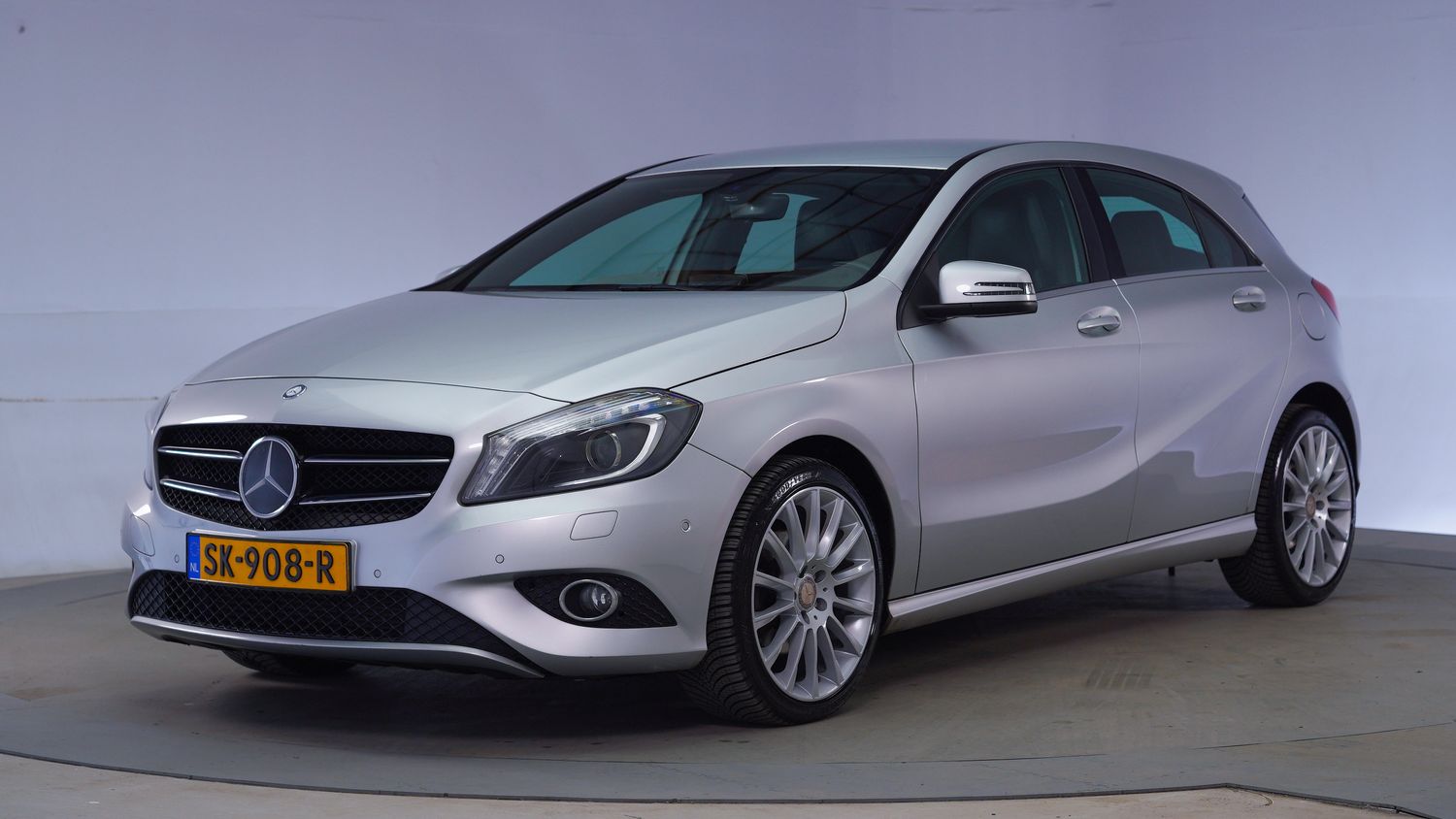 Mercedes-Benz A-klasse Hatchback 2013 SK-908-R 1