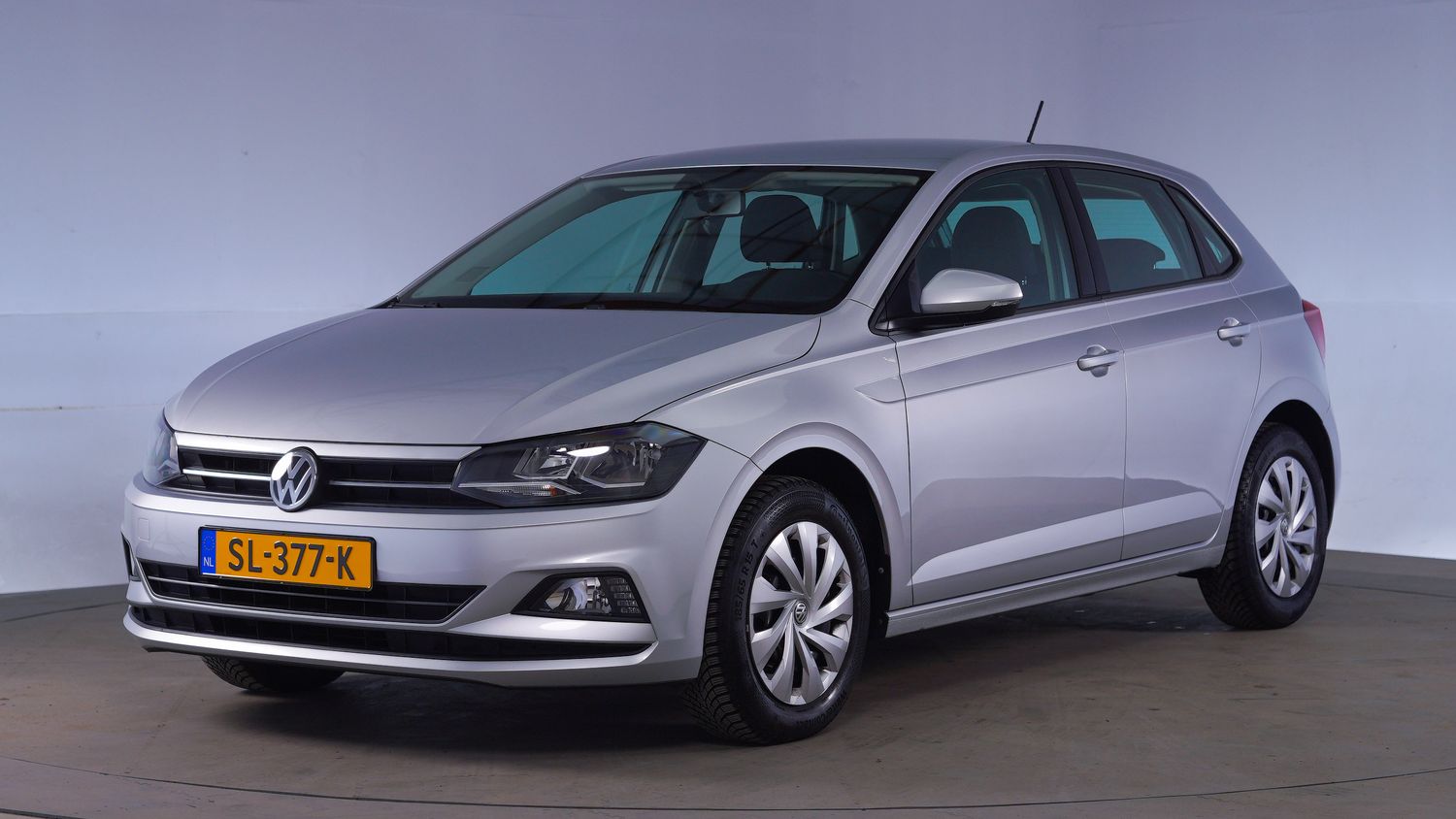 Volkswagen Polo Hatchback 2018 SL-377-K 1