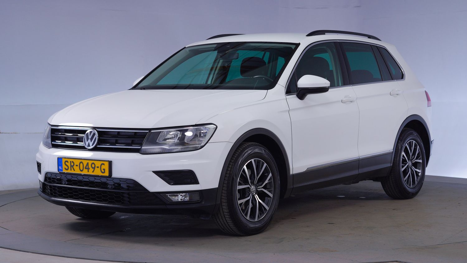 Volkswagen Tiguan SUV / Terreinwagen 2018 SR-049-G 1