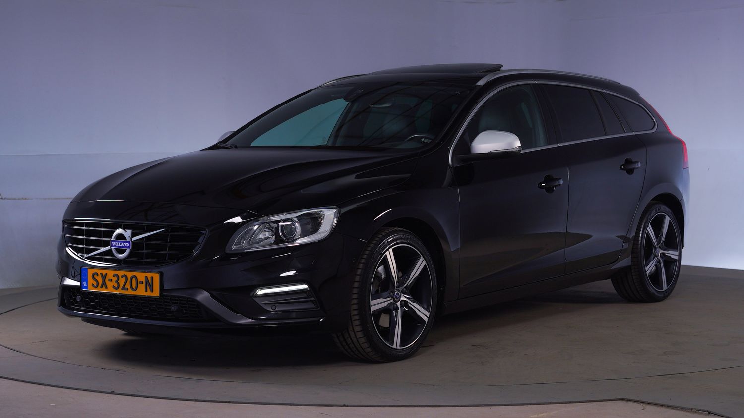 Volvo V60 Station 2018 SX-320-N 1