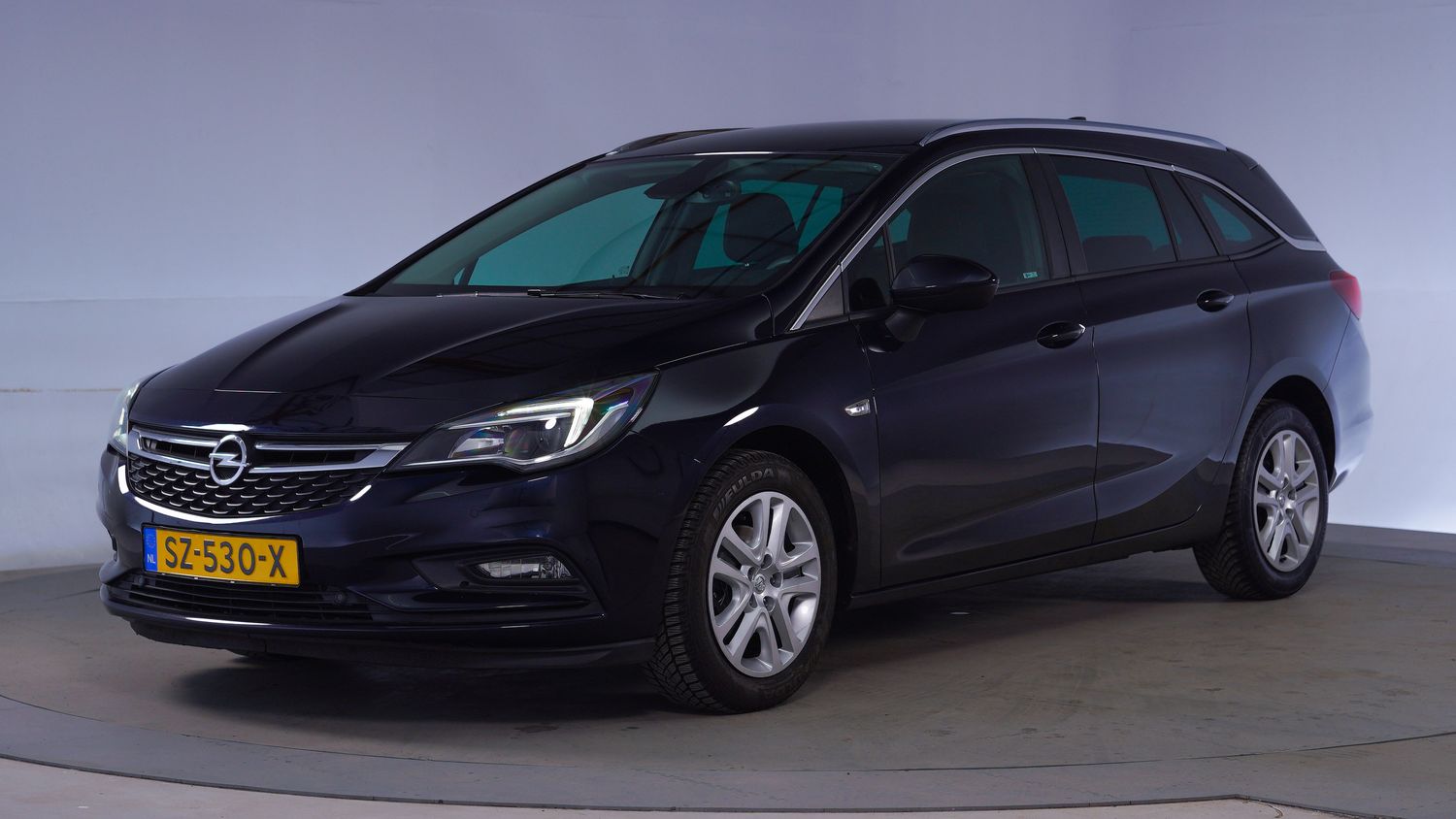 Opel Astra Station 2018 SZ-530-X 1