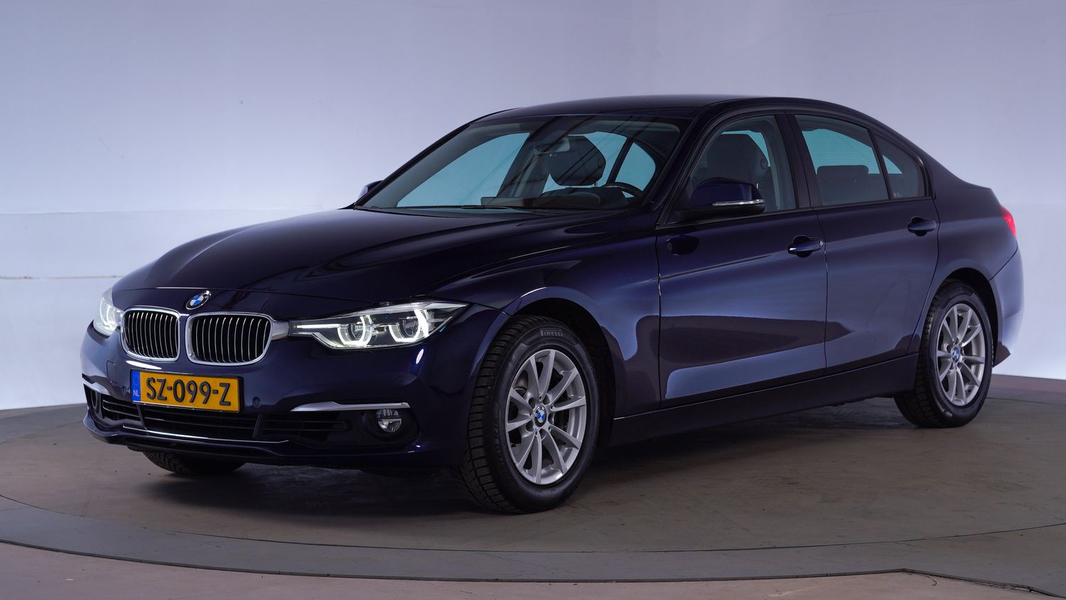 BMW 3-serie Sedan 2018 SZ-099-Z 1