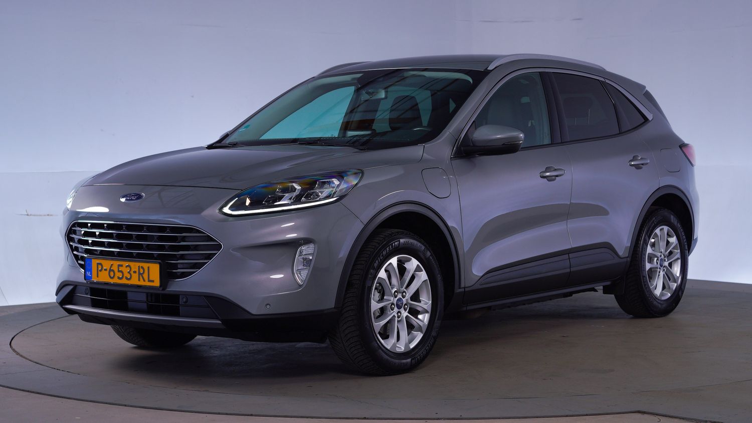 Ford Kuga SUV / Terreinwagen 2022 P-653-RL 1