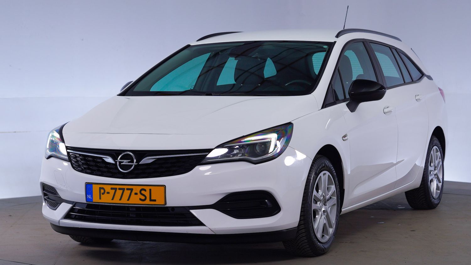 Opel Astra Station 2022 P-777-SL 1