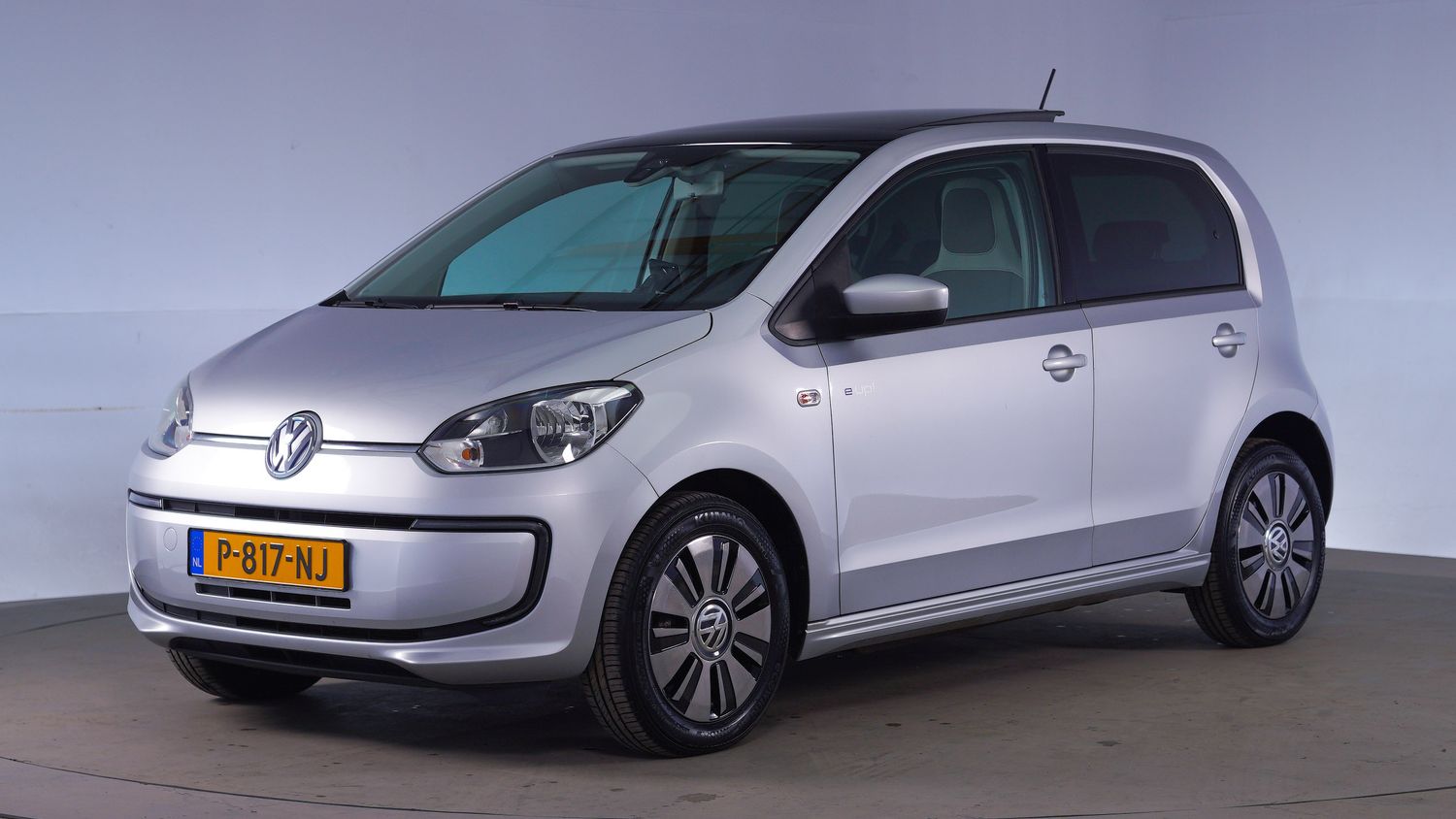 Volkswagen e-Up! Hatchback 2013 P-817-NJ 1