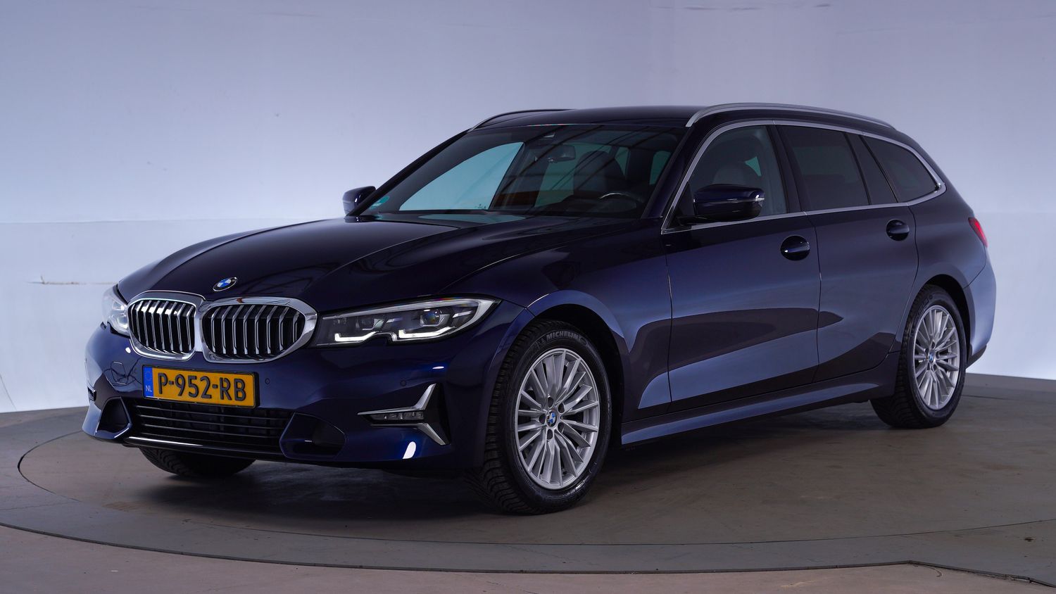 BMW 3-serie Station 2022 P-952-RB 1