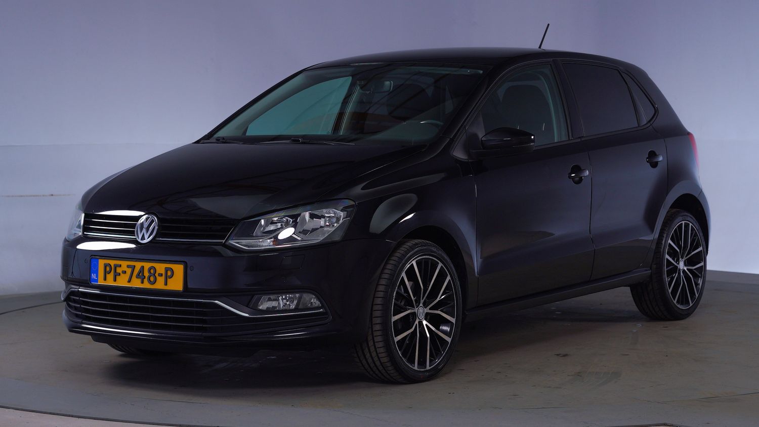 Volkswagen Polo Hatchback 2014 PF-748-P 1