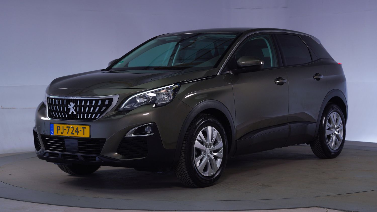 Peugeot 3008 MPV 2017 PJ-724-T 1