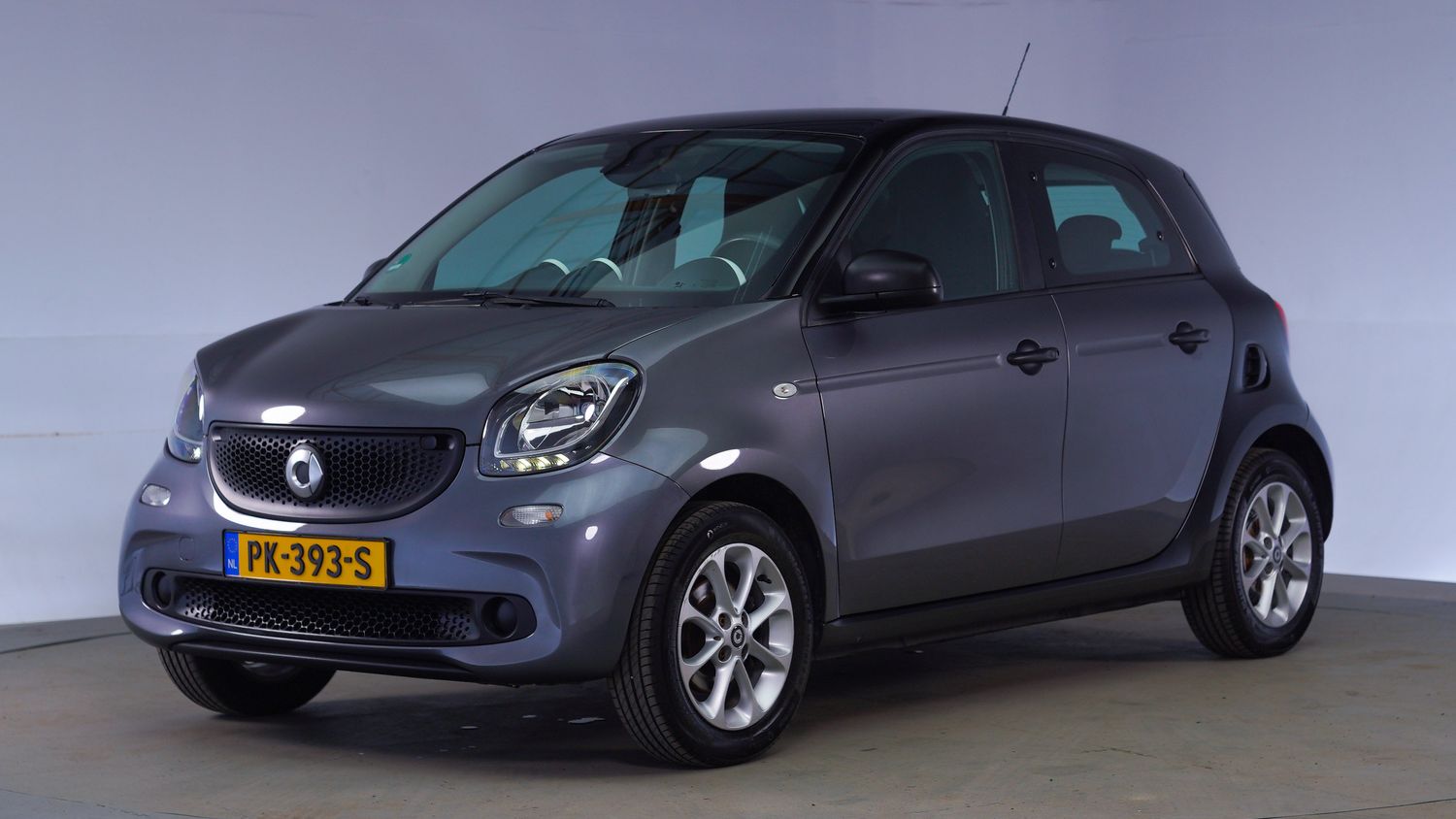 Smart Forfour Hatchback 2017 PK-393-S 1