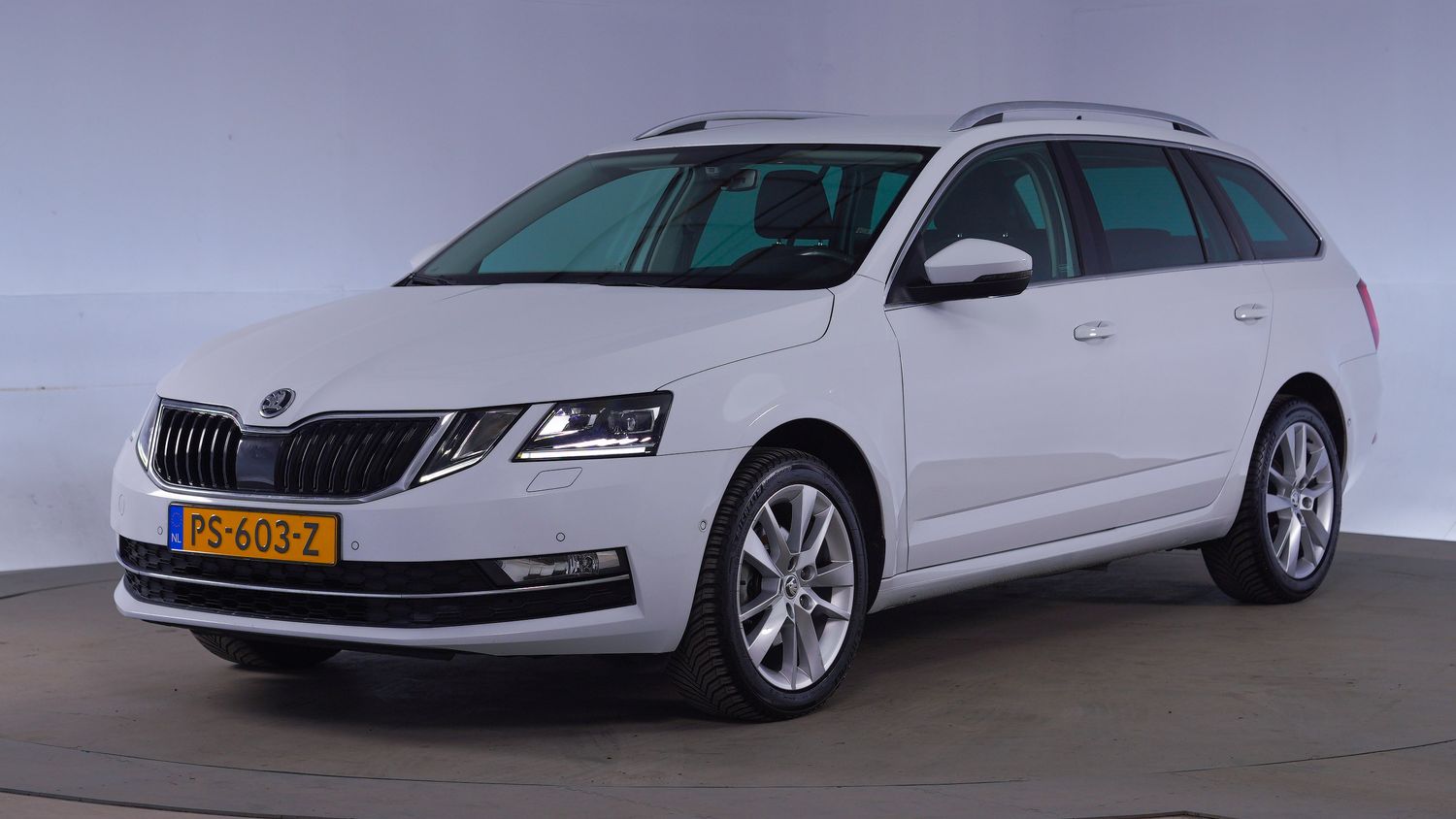 Skoda Octavia Station 2017 PS-603-Z 1