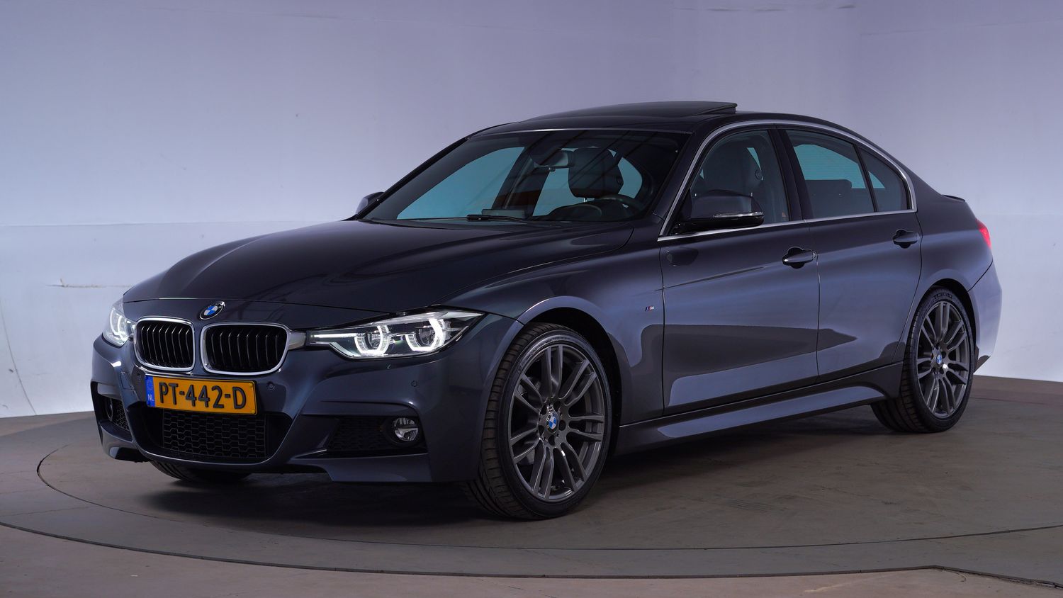 BMW 3-serie Sedan 2017 PT-442-D 1