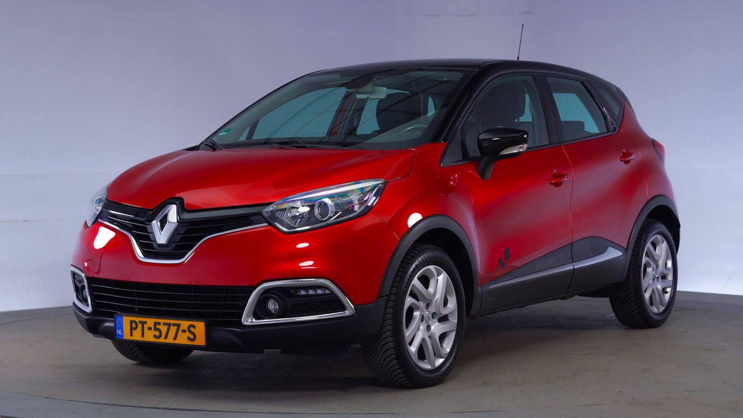 Renault Captur SUV / Terreinwagen 2017 PT-577-S 1