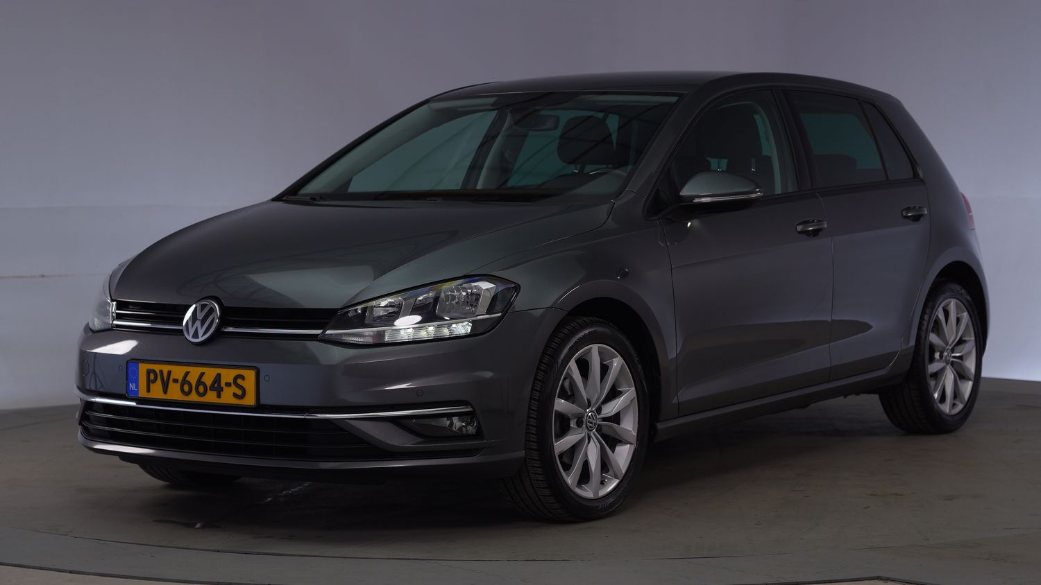 Volkswagen Golf Hatchback 2017 PV-664-S 1