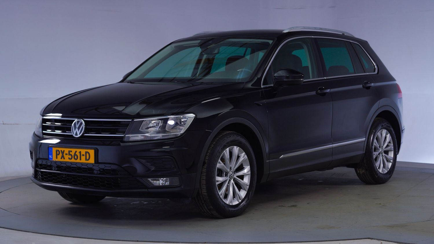 Volkswagen Tiguan SUV / Terreinwagen 2017 PX-561-D 1