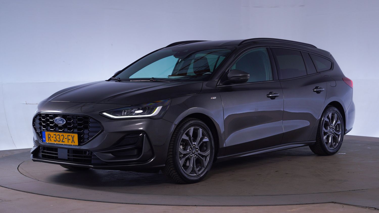Ford Focus Station 2022 R-332-FX 1