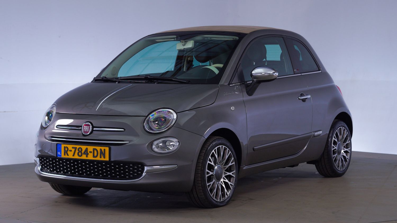 Fiat 500C Cabriolet 2022 R-784-DN 1