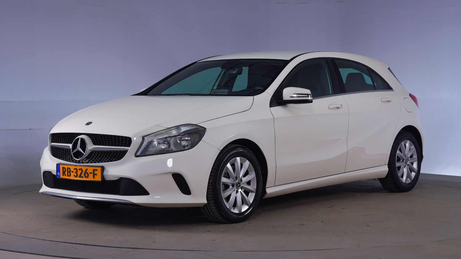 Mercedes-Benz A-klasse Hatchback 2017 RB-326-F 1