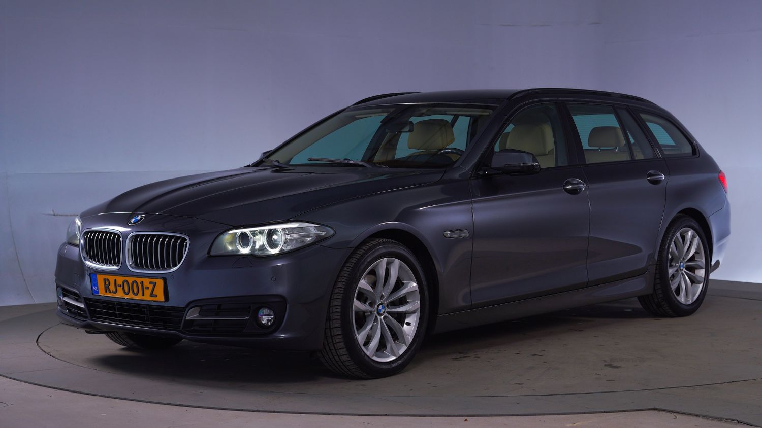 BMW 5-serie Station 2016 RJ-001-Z 1