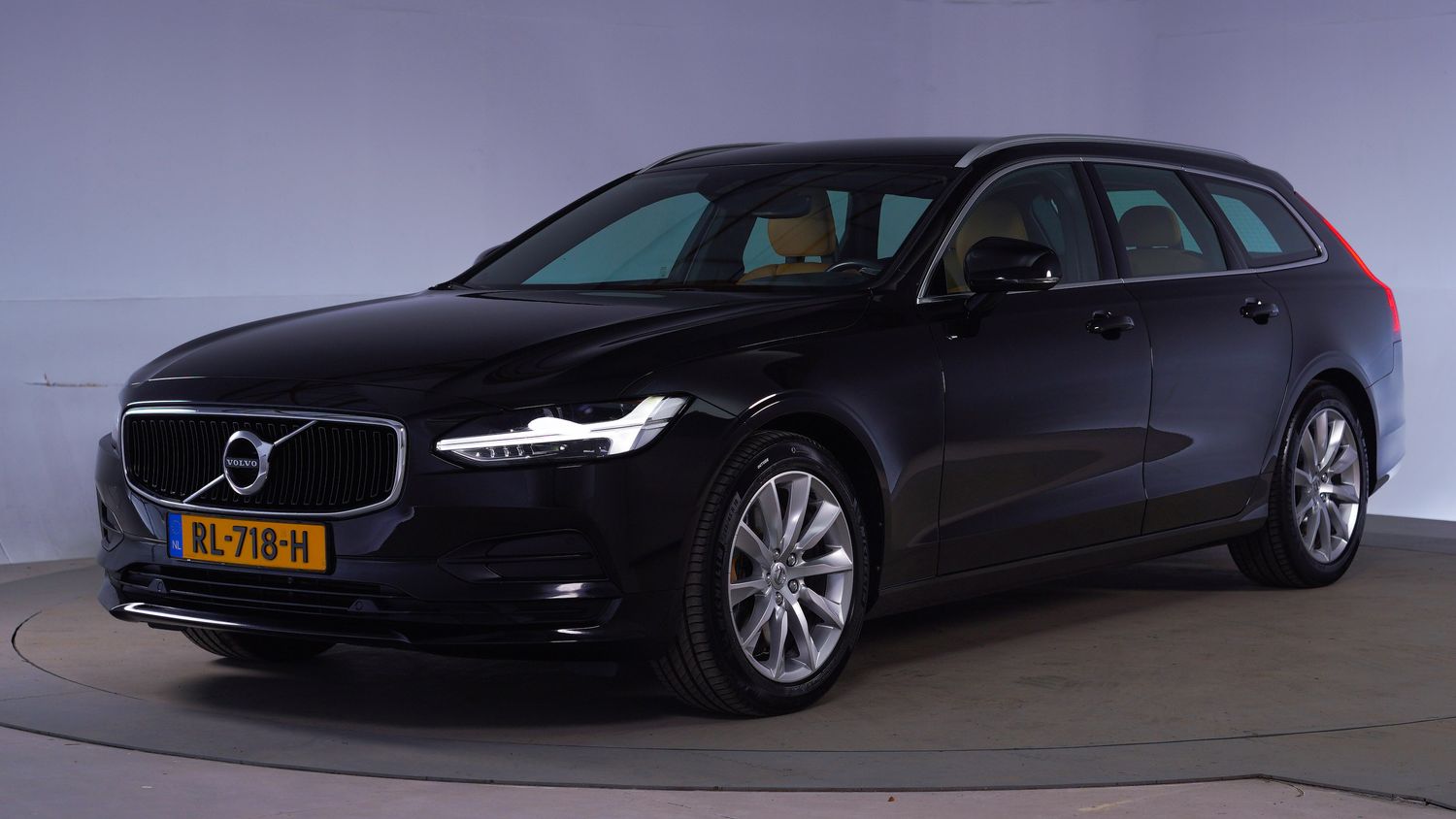 Volvo V90 Station 2018 RL-718-H 1