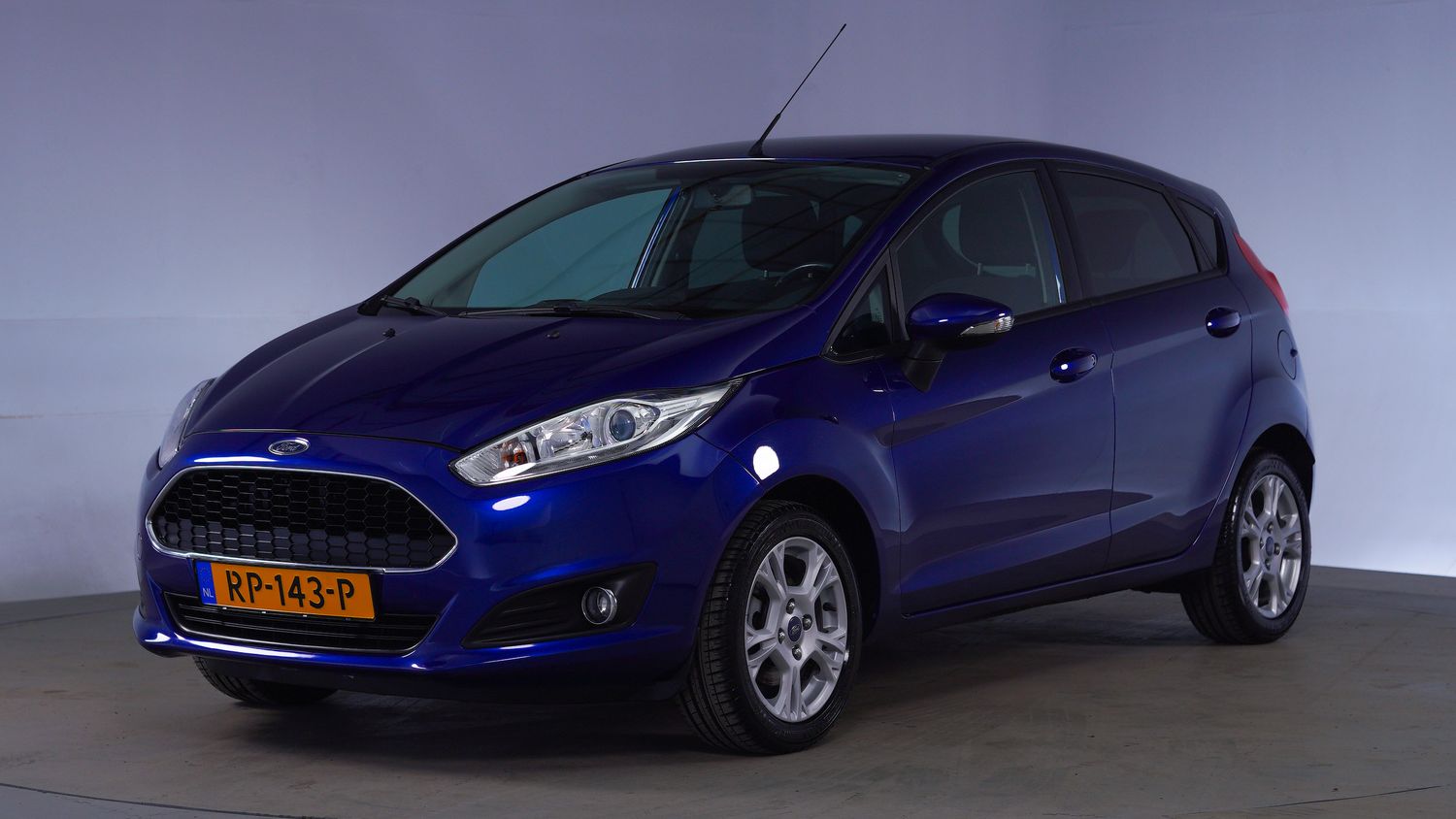 Ford Fiesta Hatchback 2017 RP-143-P 1