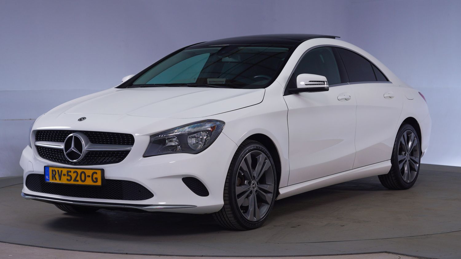 Mercedes-Benz CLA-klasse Sedan 2018 RV-520-G 1