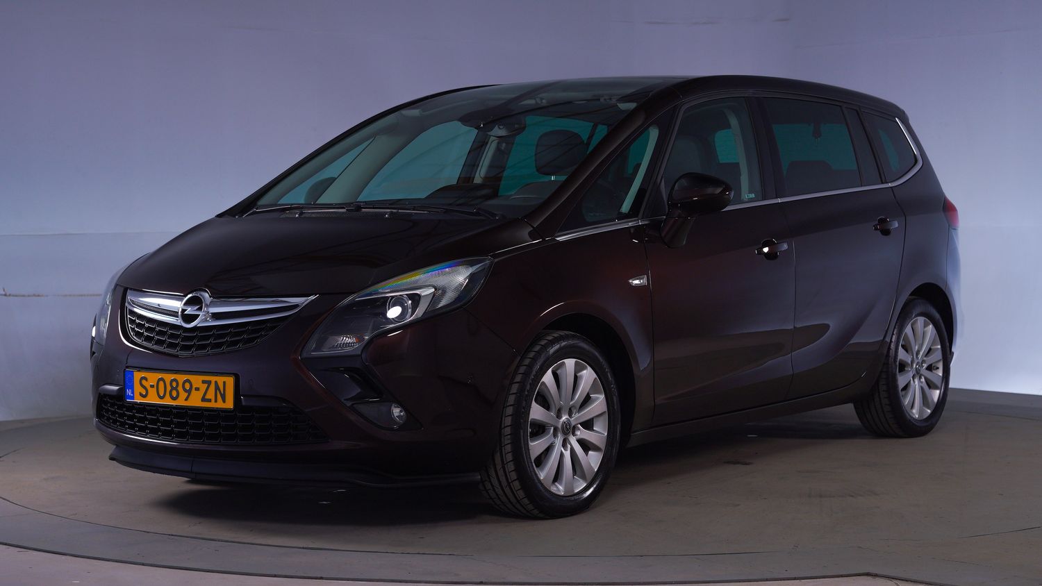 Opel Zafira MPV 2015 S-089-ZN 1