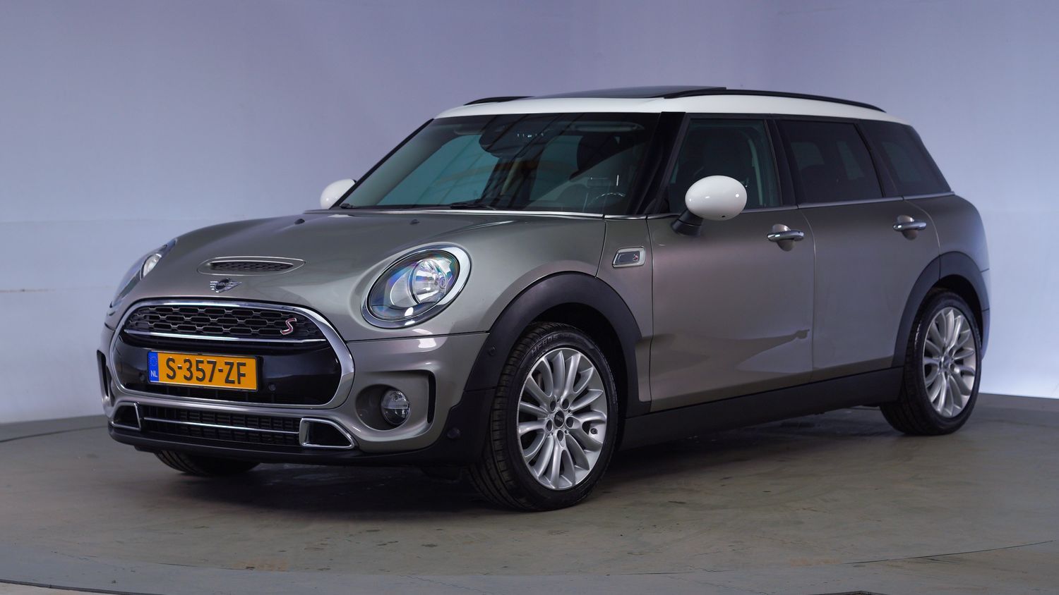 Mini Clubman Station 2016 S-357-ZF 1