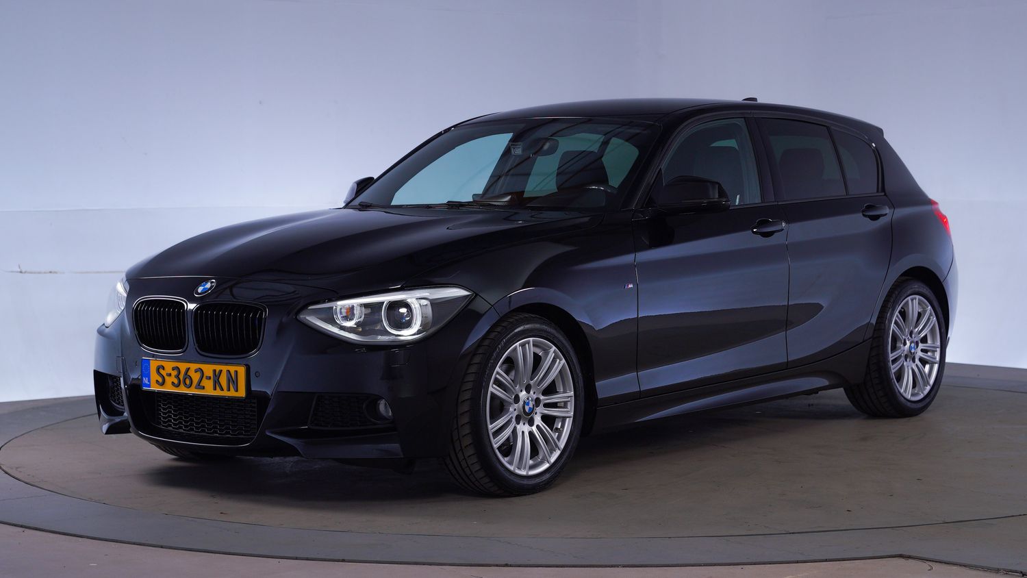 BMW 1-serie Hatchback 2014 S-362-KN 1