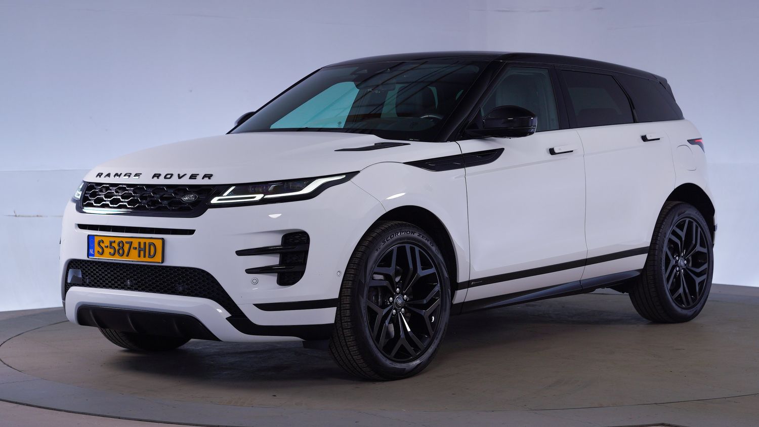 Land Rover Range Rover Evoque SUV / Terreinwagen 2021 S-587-HD 1